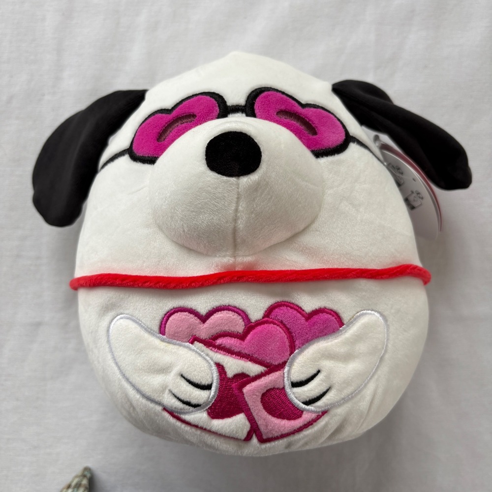 Squishmallows Peanuts Snoopy Heart Sunglasses Valentine's Day Plush 8 Inch NEW